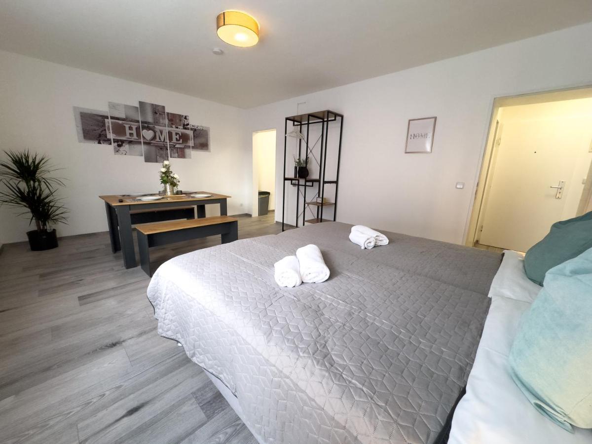 Immostay #6 - Ferienhaus 4 Zimmer Fuer 8 Personen, Wifi & Zentrum BRE Extérieur photo