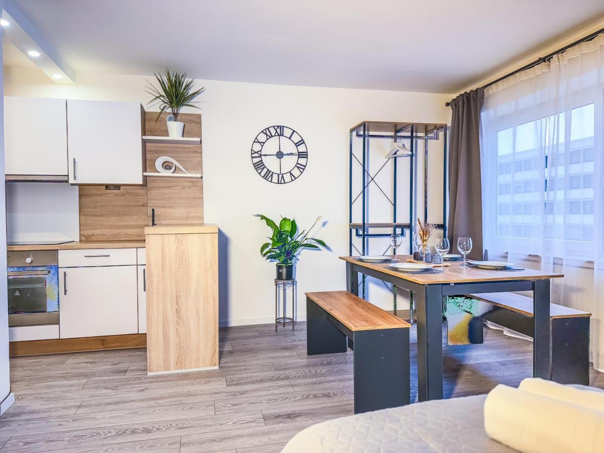 Immostay #6 - Ferienhaus 4 Zimmer Fuer 8 Personen, Wifi & Zentrum BRE Extérieur photo
