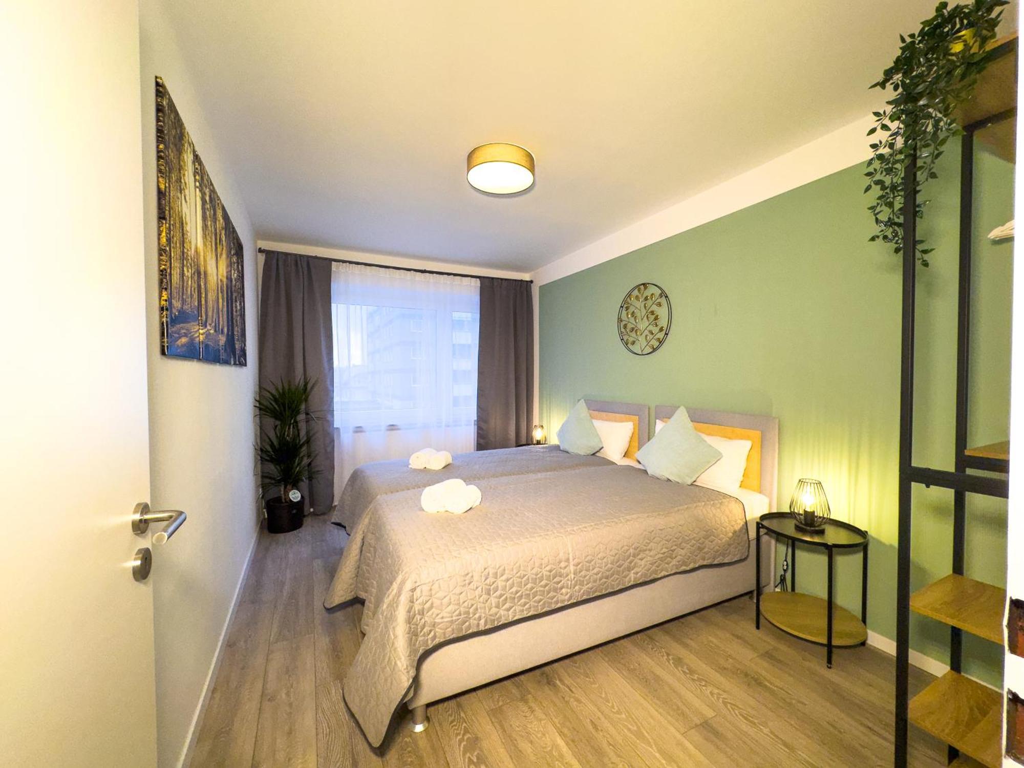 Immostay #6 - Ferienhaus 4 Zimmer Fuer 8 Personen, Wifi & Zentrum BRE Extérieur photo